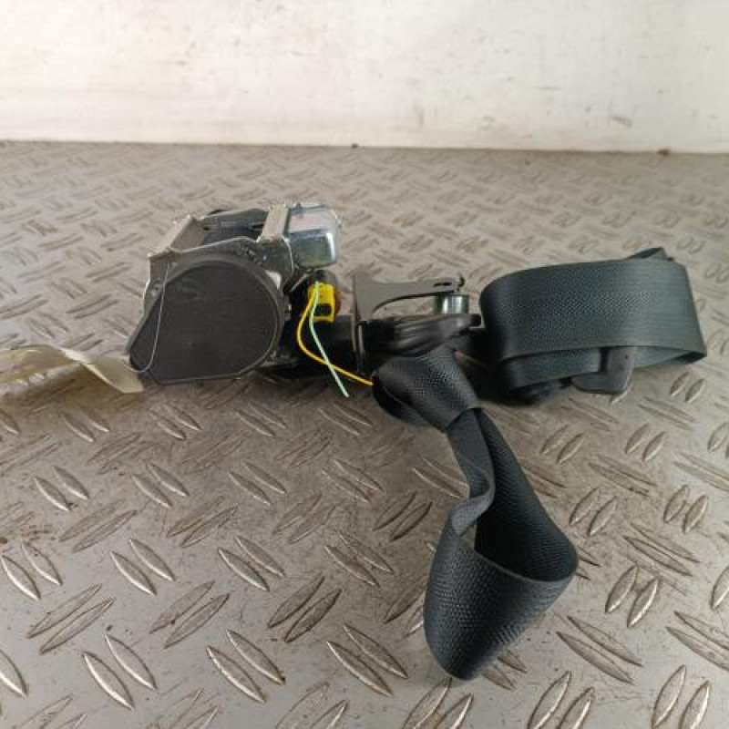 Ceinture avant droit NISSAN JUKE 1 Ceinture avant droit NISSAN JUKE 1