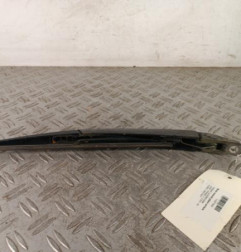 Bras essuie glace arriere NISSAN JUKE 1