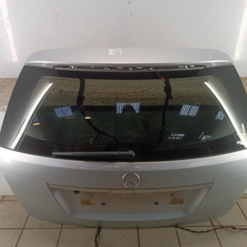Malle/Hayon arriere MERCEDES CLASSE C 204