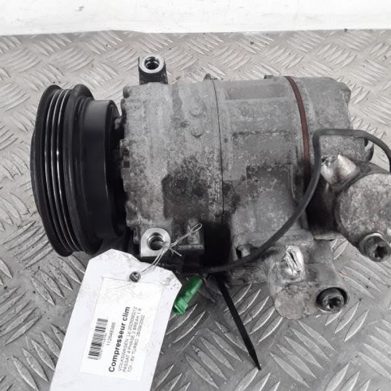 Compresseur clim VOLKSWAGEN PASSAT 4