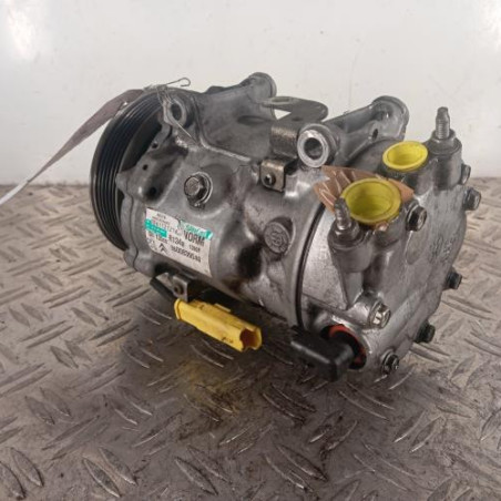 Compresseur clim PEUGEOT 3008 1