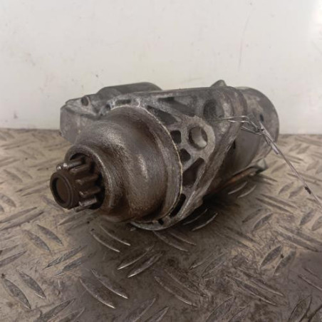 Demarreur VOLKSWAGEN PASSAT 5 Photo n°1