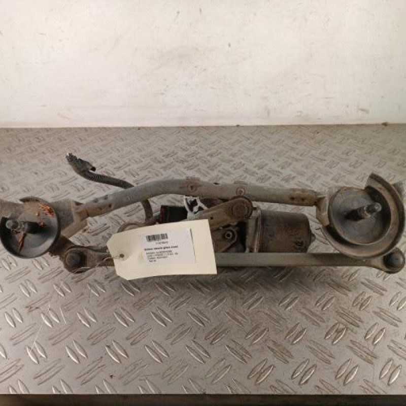 Moteur essuie glace avant NISSAN JUKE 1