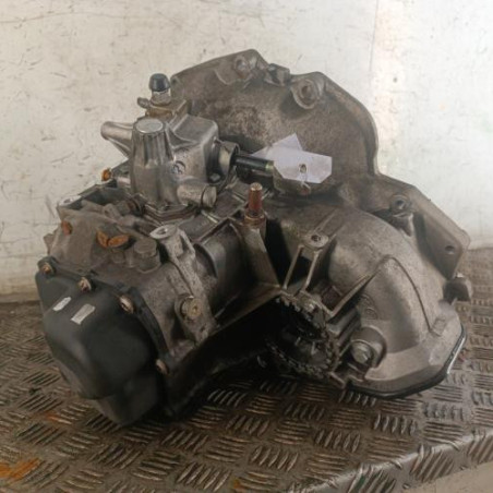 Boite de vitesses OPEL CORSA D