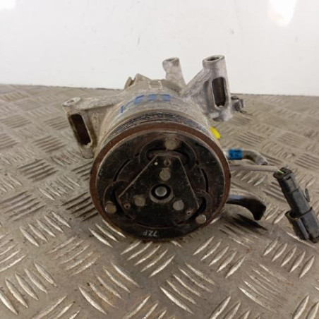 Compresseur clim CITROEN C1 2 Photo n°1