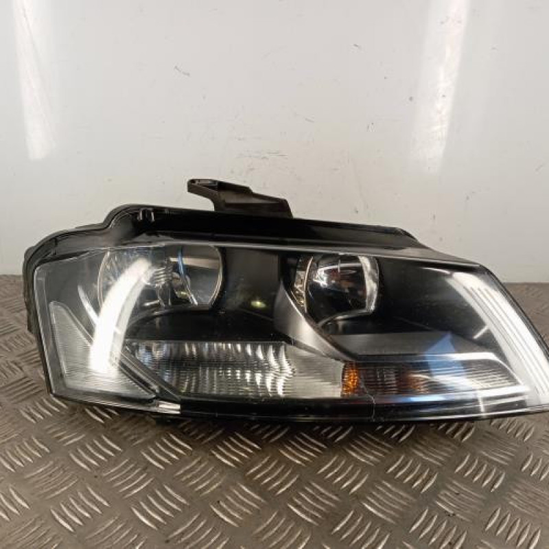 Optique avant principal droit (feux)(phare) AUDI A3 2