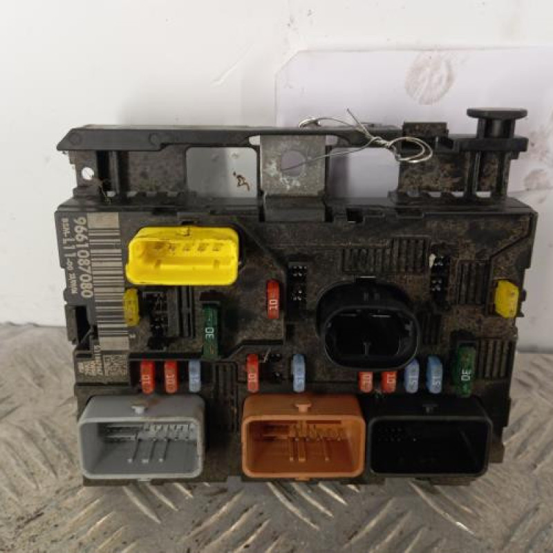Boitier servitude moteur (BSM) PEUGEOT 307