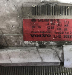 Optique avant secondaire droit (feux)(clignotant) VOLVO V 40 1 Photo n°4