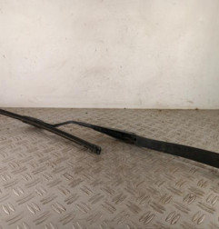 Bras essuie glace avant gauche NISSAN JUKE 1