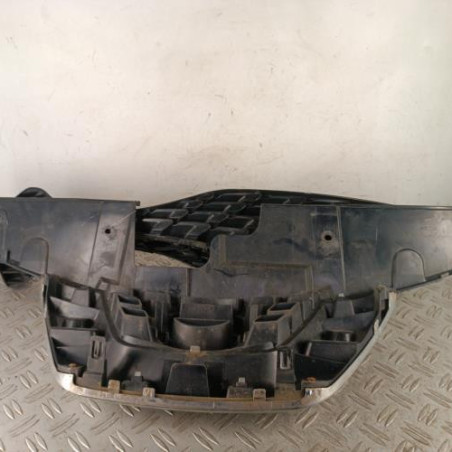 Calandre NISSAN JUKE 1