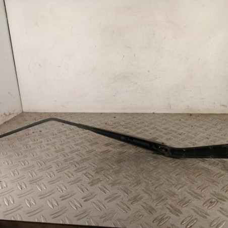 Bras essuie glace avant droit NISSAN JUKE 1