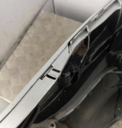 Pare choc avant VOLKSWAGEN PASSAT 4 Photo n°8