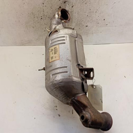 Catalyseur (echappement) PEUGEOT 208 1 Photo n°1