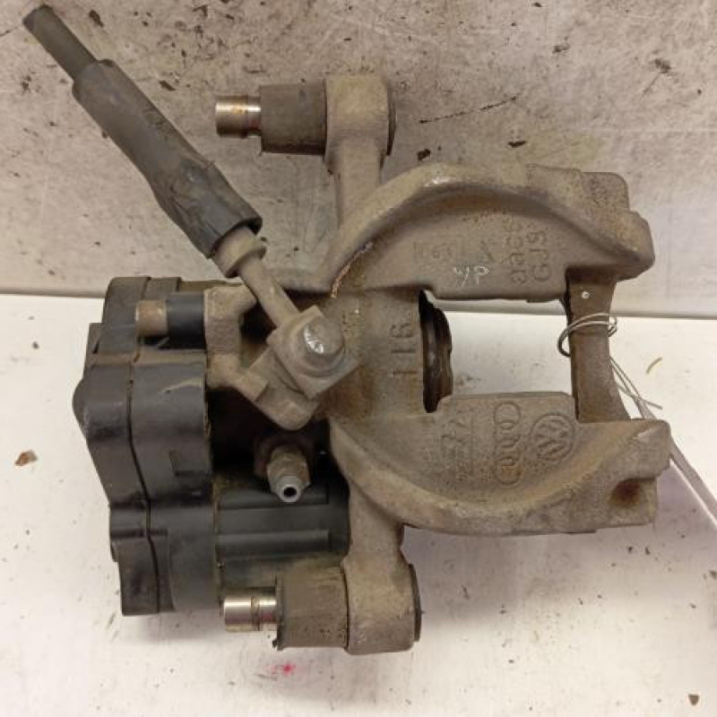 Etrier arriere droit (freinage) AUDI A3 3
