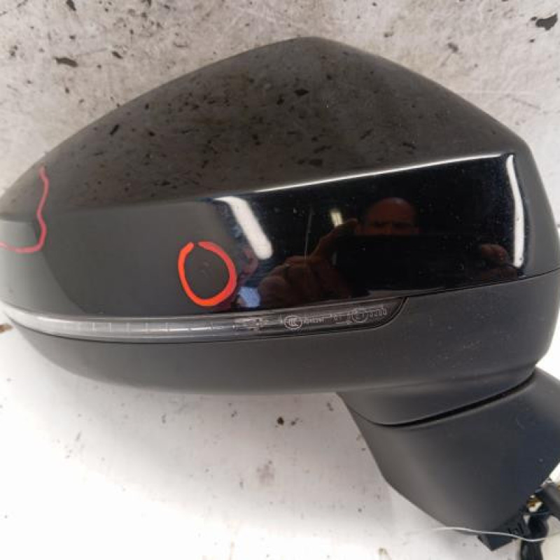 Retroviseur droit AUDI A3 3