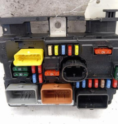 Boitier servitude moteur (BSM) CITROEN C3 2 Photo n°1
