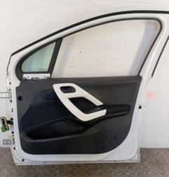 Porte avant droit PEUGEOT 208 1