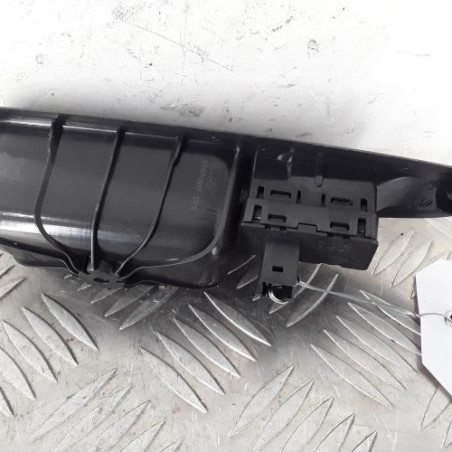 Interrupteur de leve vitre arriere droit PEUGEOT 308 1 SW