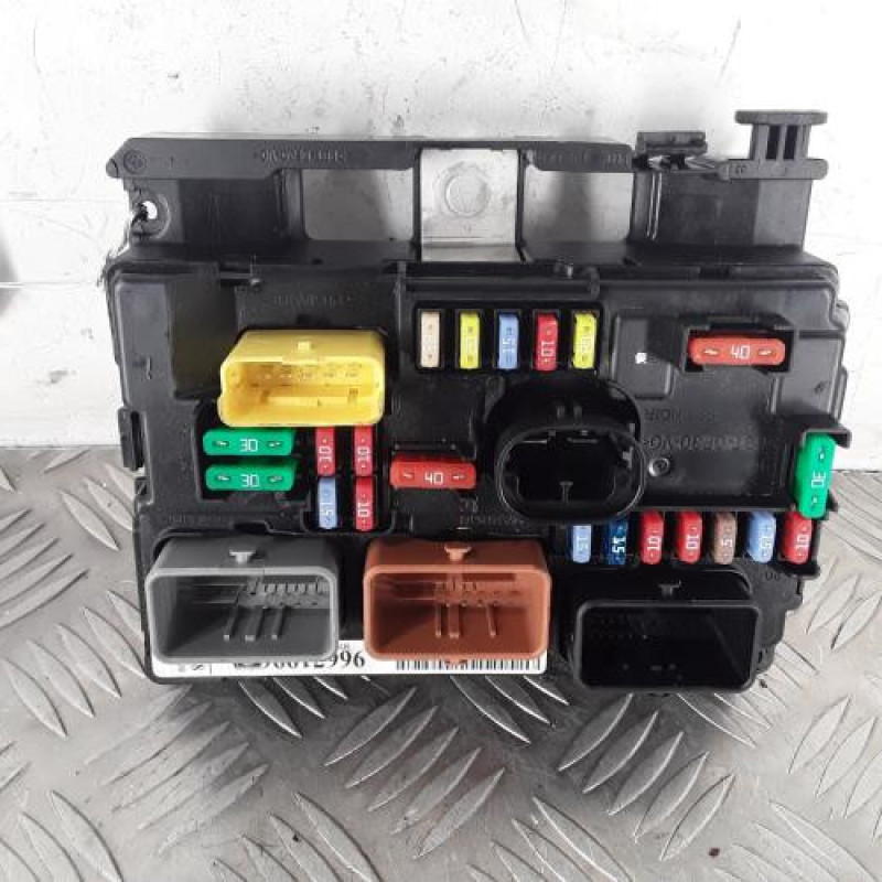 Boitier servitude moteur (BSM) DS DS3 Boitier servitude moteur (BSM) DS DS3