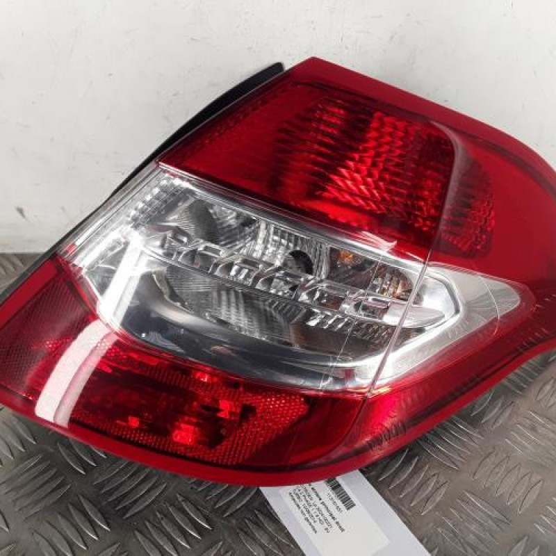 Feu arriere principal droit (feux) CITROEN C4 2 Feu arriere principal droit (feux) CITROEN C4 2