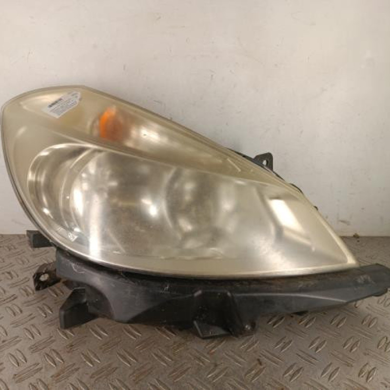 Optique avant principal droit (feux)(phare) RENAULT CLIO 3