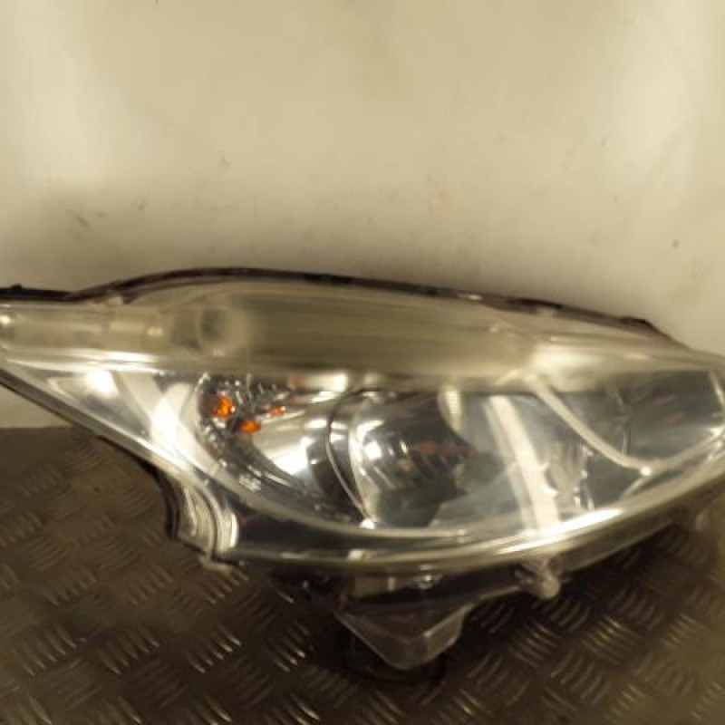 Optique avant principal droit (feux)(phare) PEUGEOT 208 1