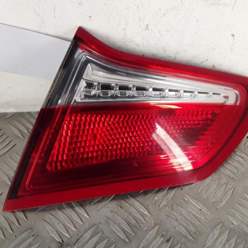 Feu arriere secondaire droit (feux) CITROEN C4 2 Feu arriere secondaire droit (feux) CITROEN C4 2