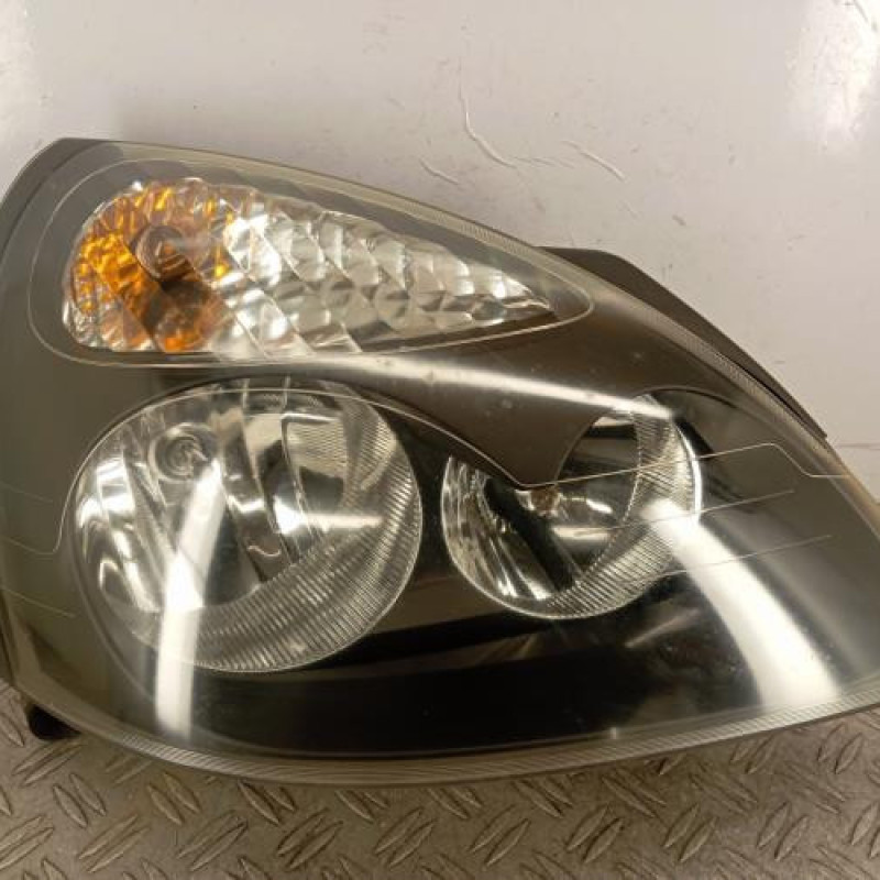 Optique avant principal droit (feux)(phare) RENAULT CLIO 2