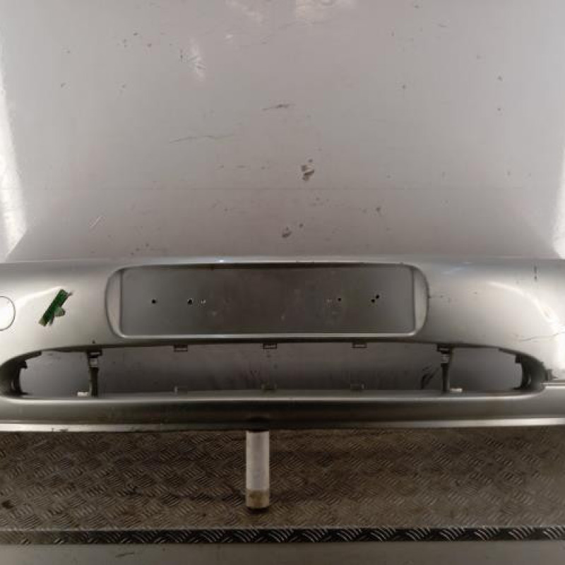 Pare choc avant FORD FIESTA 4