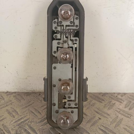 Platine feu arriere gauche RENAULT CLIO 2 Photo n°1