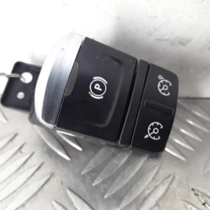 Poignee electrique frein a main RENAULT MEGANE 4