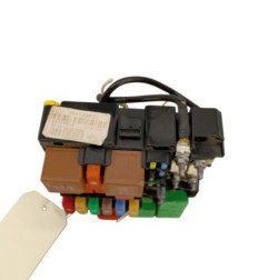 Porte fusible PEUGEOT 208 2 Photo n°3