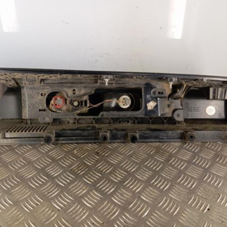 Feu arriere principal droit (feux) NISSAN NV300