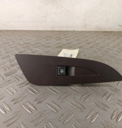 Interrupteur de leve vitre avant droit RENAULT ESPACE 5 Photo n°1