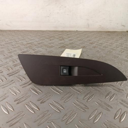 Interrupteur de leve vitre avant droit RENAULT ESPACE 5 Photo n°1