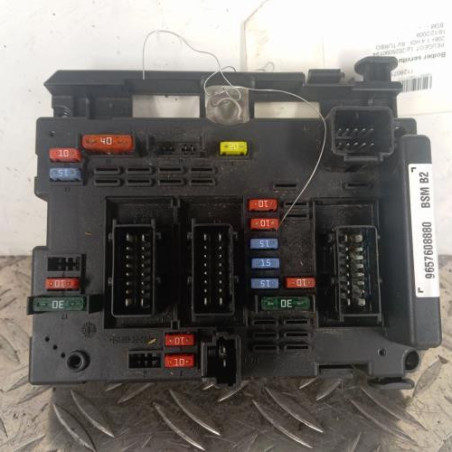 Boitier servitude moteur (BSM) PEUGEOT 206+ Photo n°1