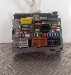 Boitier servitude moteur (BSM) PEUGEOT 407 Photo n°1