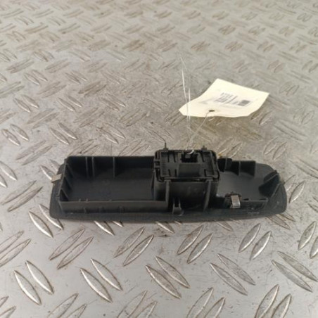 Interrupteur de leve vitre avant droit RENAULT LAGUNA 3