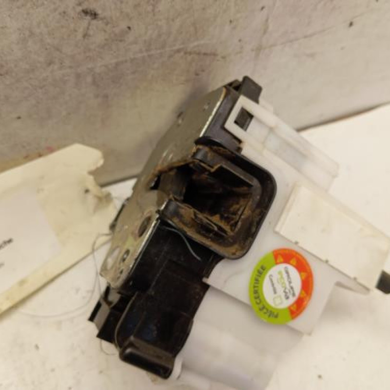 Serrure avant gauche FIAT 500 2