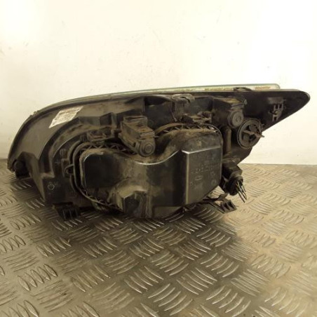 Optique avant principal droit (feux)(phare) FORD FOCUS 2