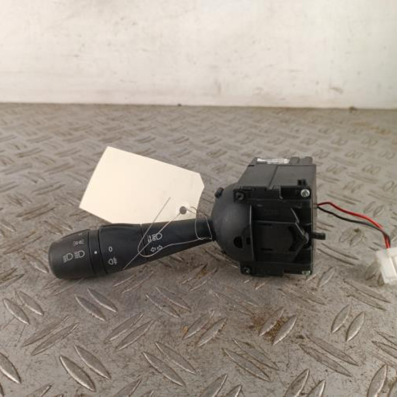 Commodo phare RENAULT CLIO 4
