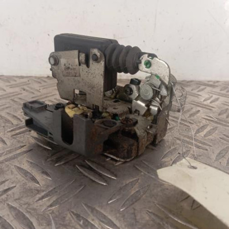 Serrure avant gauche DACIA DUSTER 1