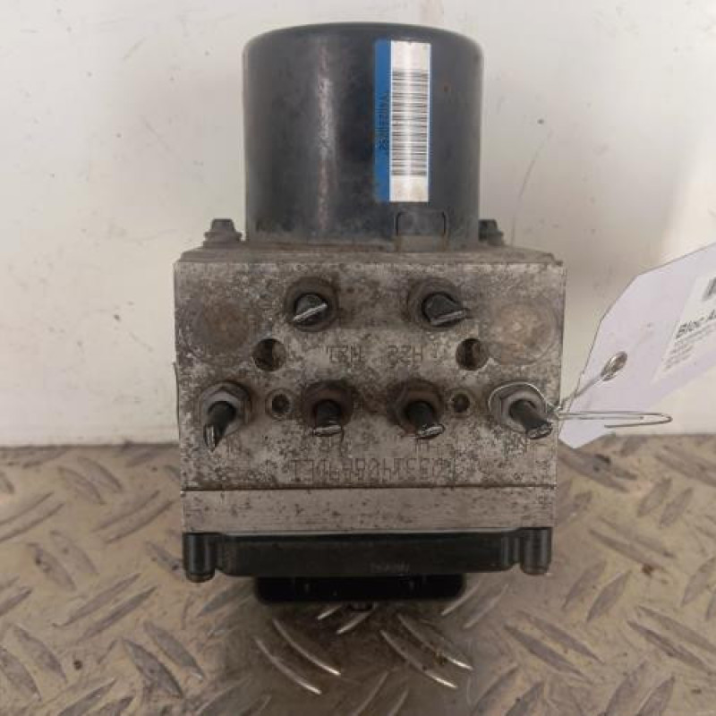 Bloc ABS (freins anti-blocage) VOLKSWAGEN PASSAT 5 Bloc ABS (freins anti-blocage) VOLKSWAGEN PASSAT 5
