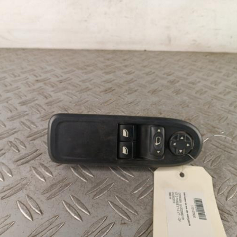 Interrupteur de leve vitre avant gauche CITROEN C3 2