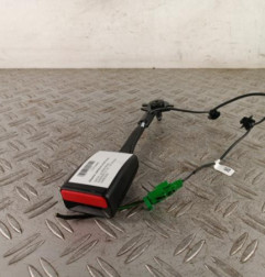 Attache ceinture avant droit DACIA SANDERO 3 Photo n°1