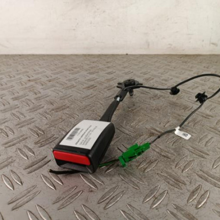 Attache ceinture avant droit DACIA SANDERO 3 Photo n°1