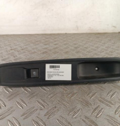 Interrupteur de leve vitre avant droit DACIA SANDERO 3 Photo n°1