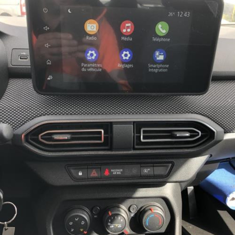 Afficheur DACIA SANDERO 3