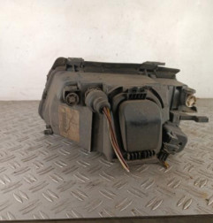 Optique avant principal droit (feux)(phare) AUDI A4 1