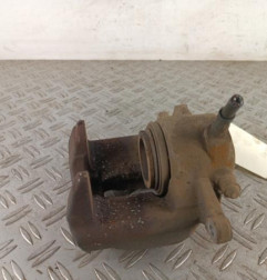 Etrier avant gauche (freinage) MERCEDES CLASSE C 204